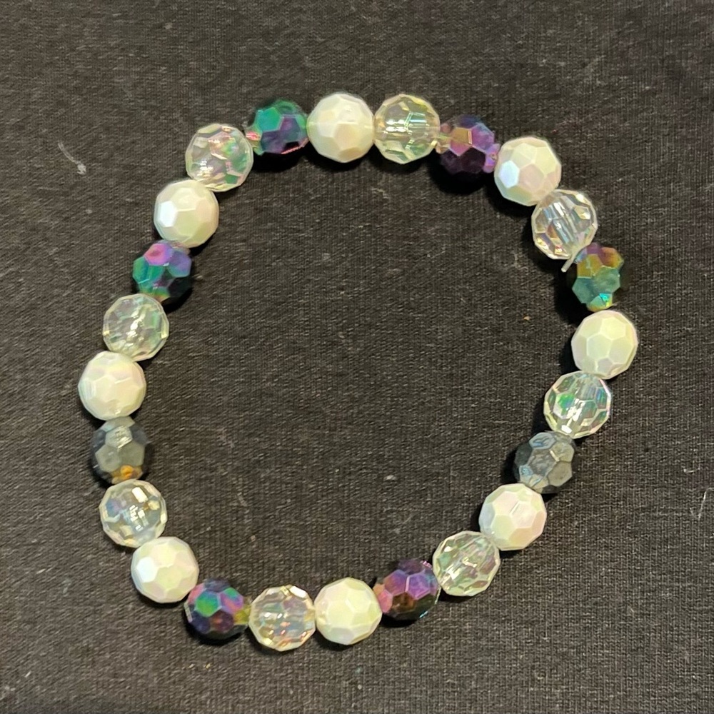 Clear, white and black iridescent bracelet.